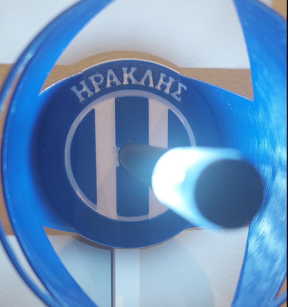 "Σκιαδάκια" – Φωτιστικά προτζέκτορες για ομάδες